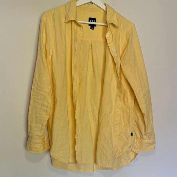 GAP Women’s Linen Butter Yellow Shirt size medium - Picture 1 of 6
